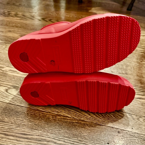 Hunter Vibrant Red Waterproof Boots - Picture 10 of 11